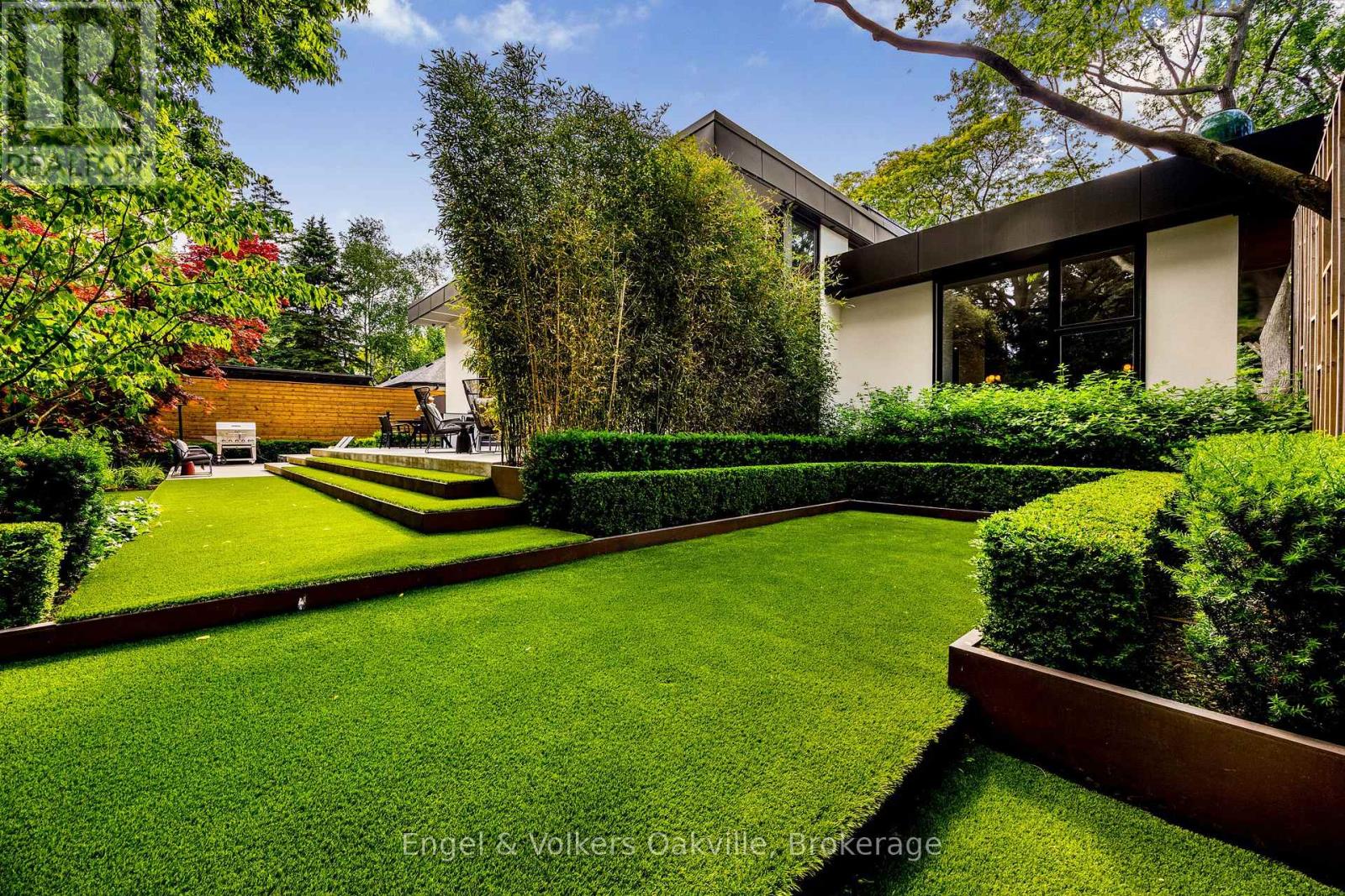 1516 Duncan Road, Oakville, Ontario  L6J 2R3 - Photo 43 - W12891234