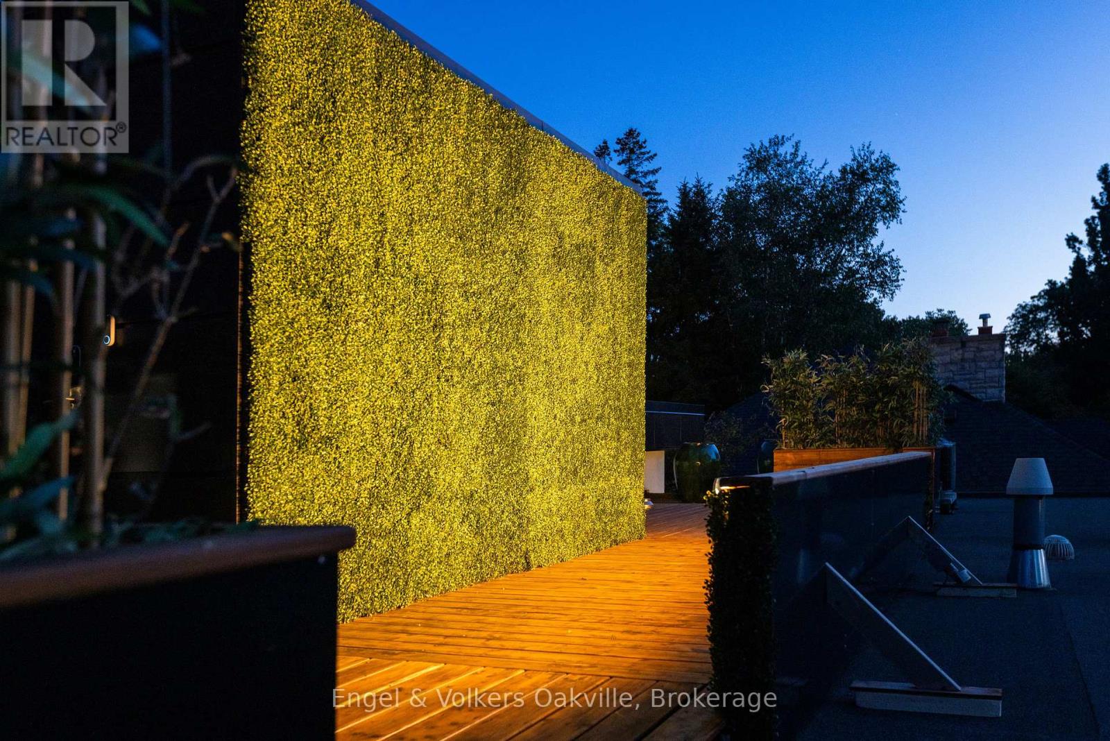 1516 Duncan Road, Oakville, Ontario  L6J 2R3 - Photo 49 - W12891234