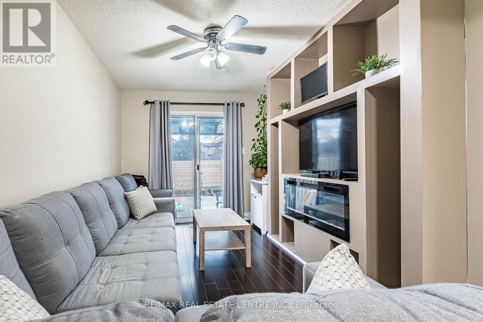 102 Timberlane Drive, Brampton (Fletcher's Creek South), Ontario  L6Y 4V7 - Photo 15 - W12928270