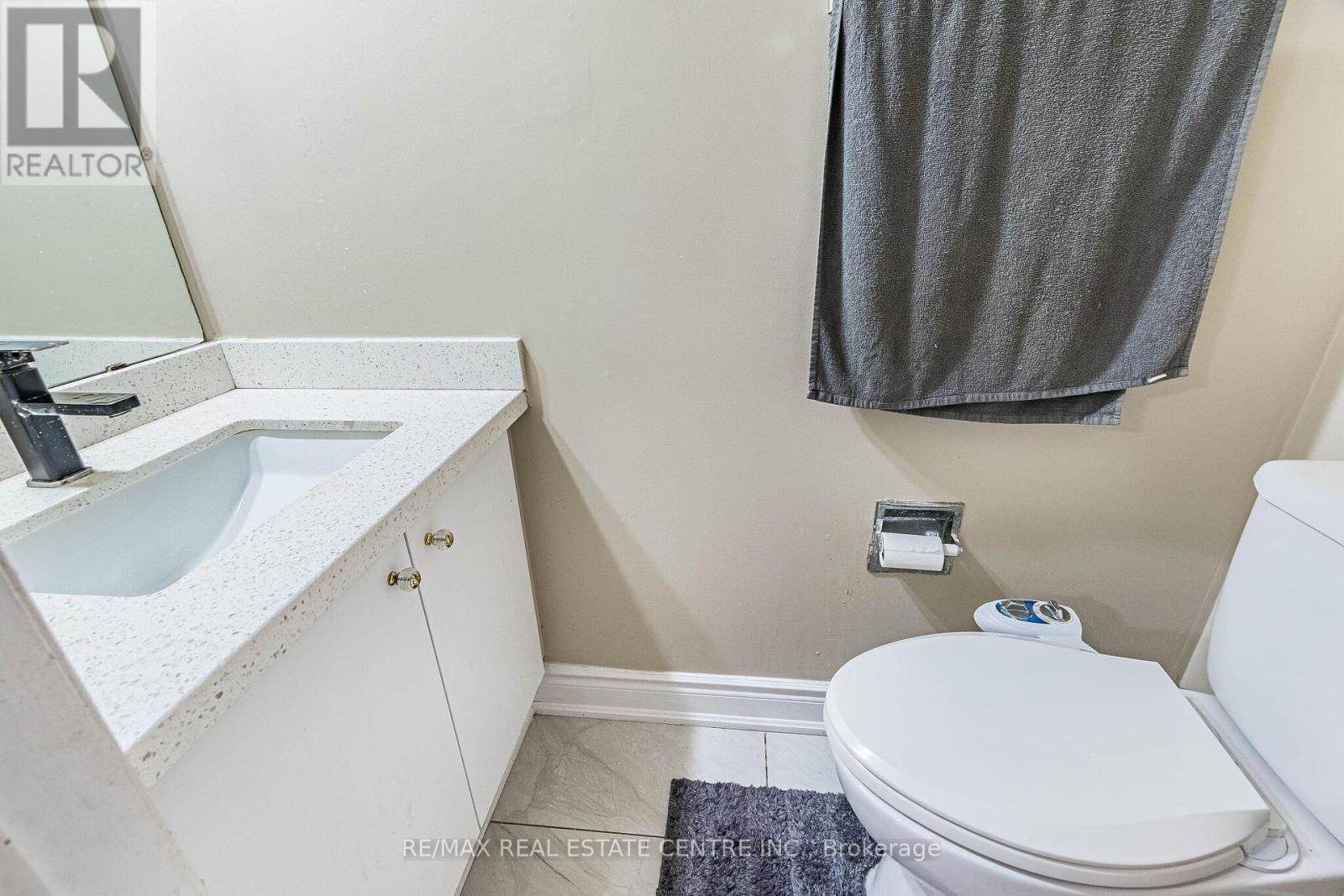 102 Timberlane Drive, Brampton (Fletcher's Creek South), Ontario  L6Y 4V7 - Photo 16 - W12928270