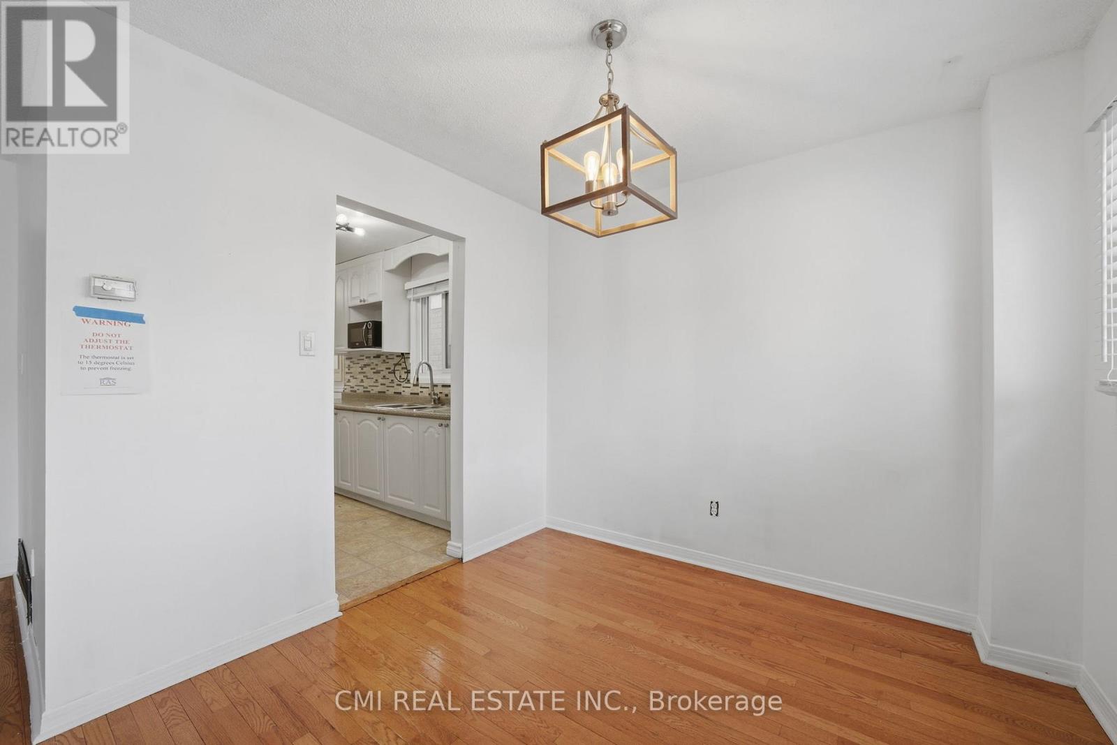 40 Glen Hollow Avenue, Toronto, Ontario  M9W 6C6 - Photo 18 - W12928308