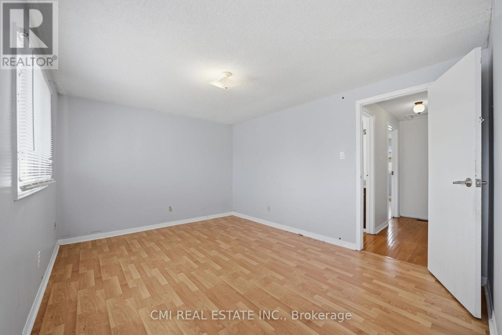 40 Glen Hollow Avenue, Toronto, Ontario  M9W 6C6 - Photo 20 - W12928308