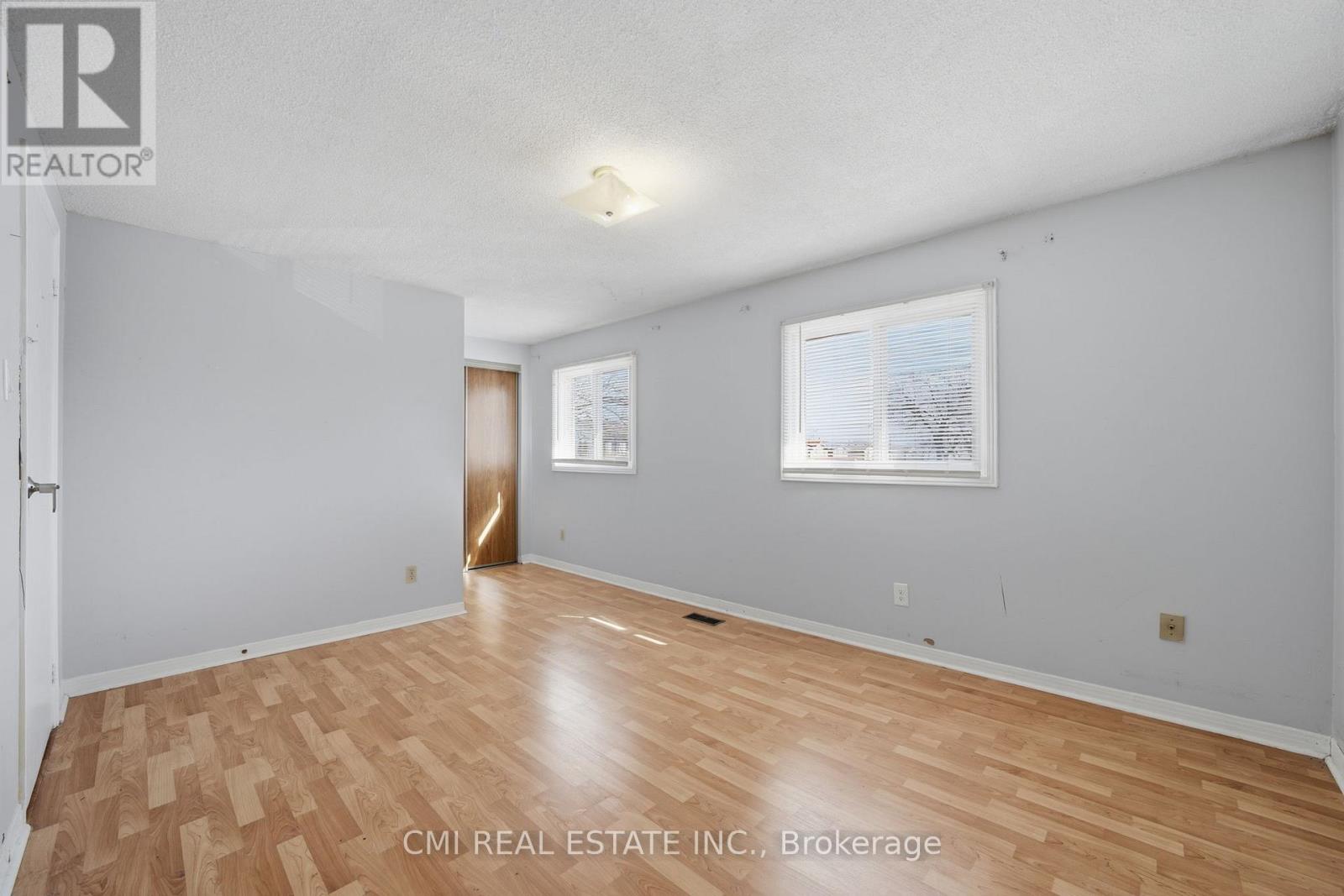 40 Glen Hollow Avenue, Toronto, Ontario  M9W 6C6 - Photo 22 - W12928308