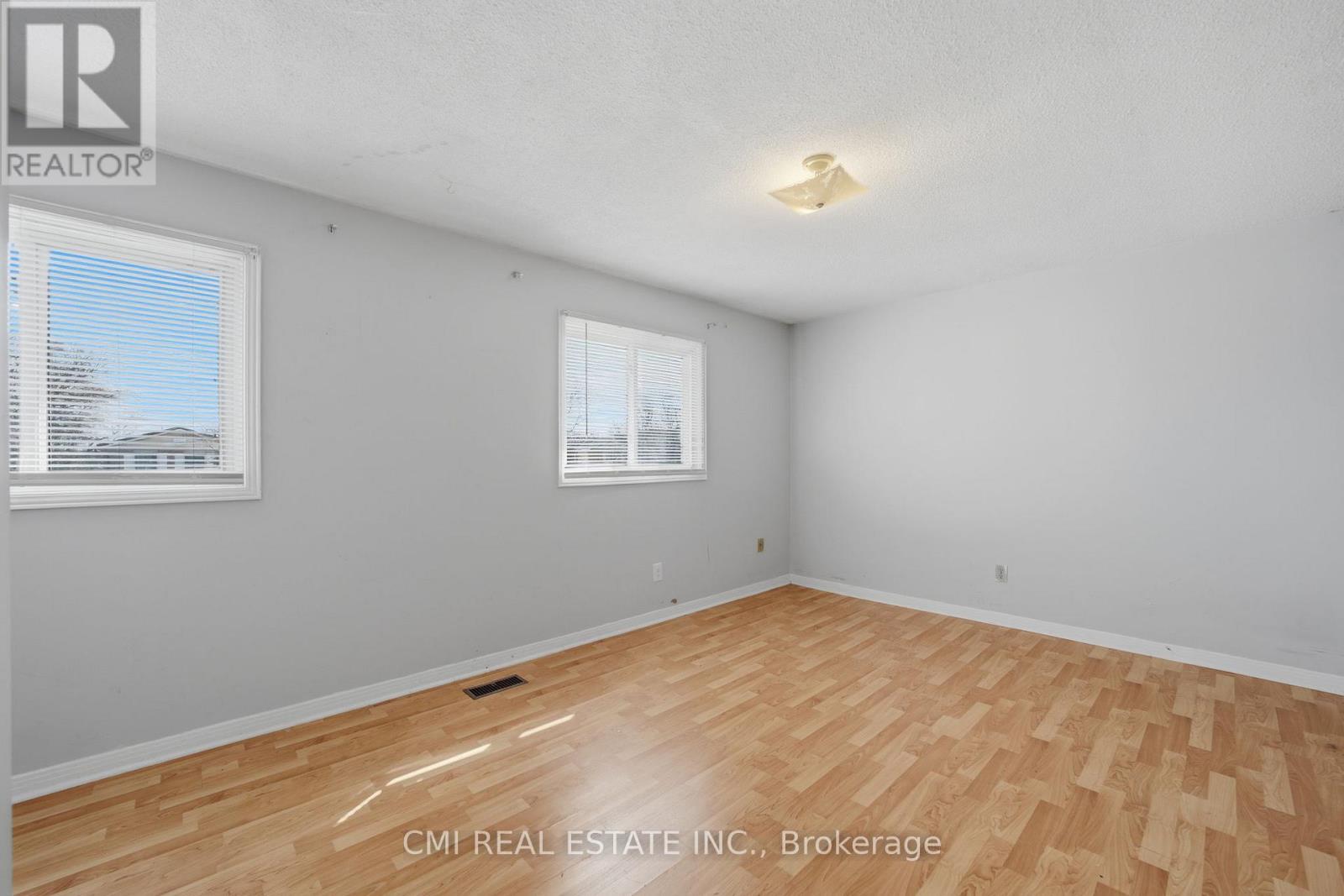 40 Glen Hollow Avenue, Toronto, Ontario  M9W 6C6 - Photo 23 - W12928308