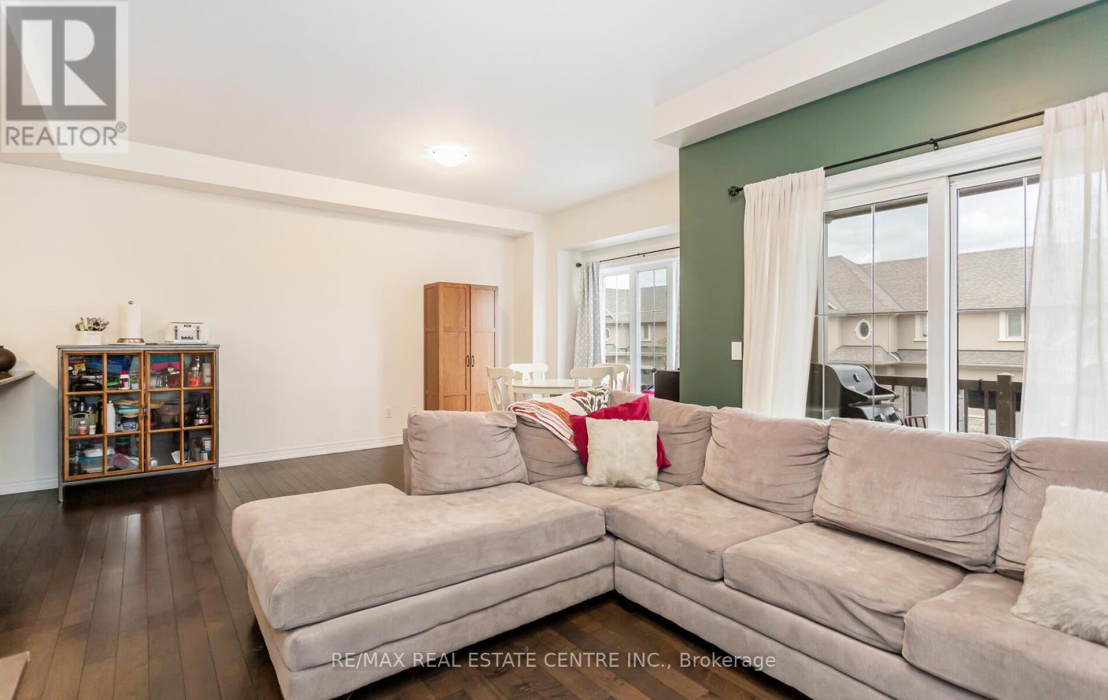 2319 Natasha Circle, Oakville, Ontario  L6M 0K9 - Photo 14 - W12928332