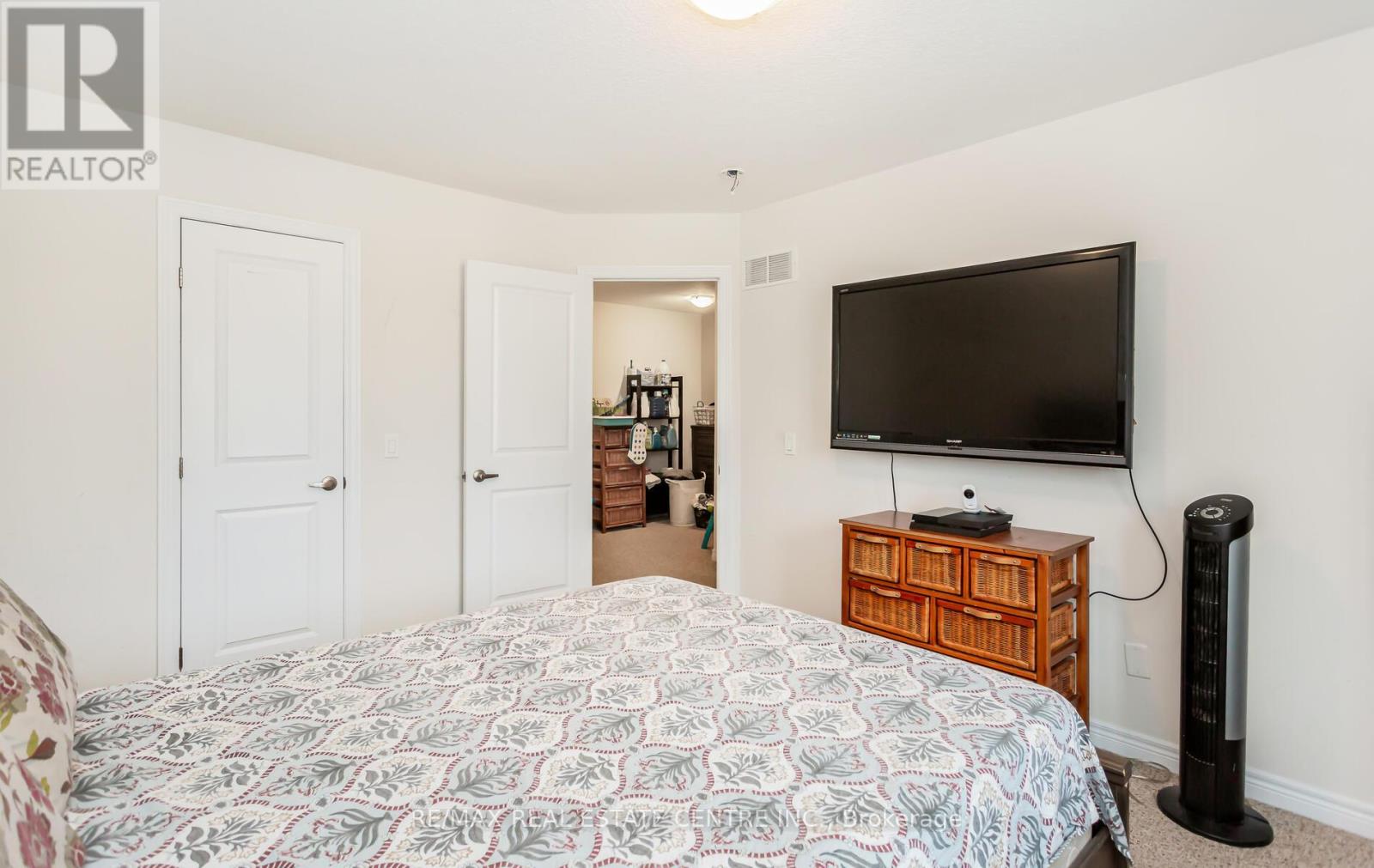 2319 Natasha Circle, Oakville, Ontario  L6M 0K9 - Photo 33 - W12928332