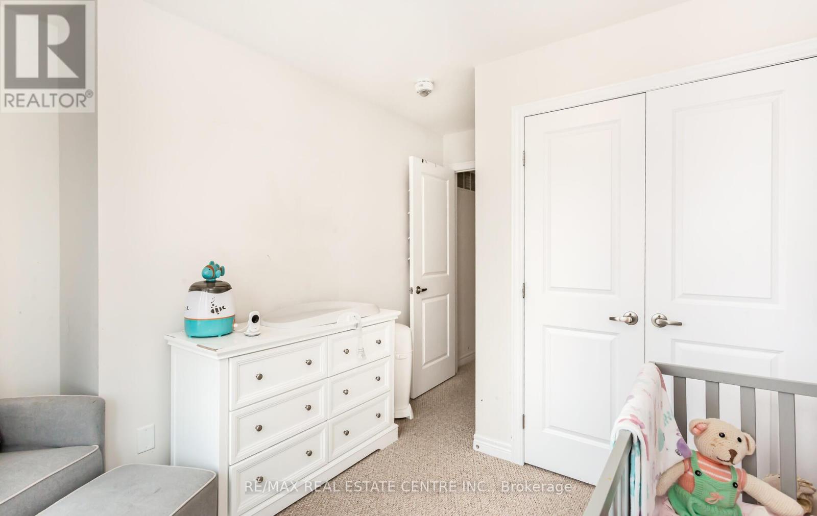 2319 Natasha Circle, Oakville, Ontario  L6M 0K9 - Photo 36 - W12928332