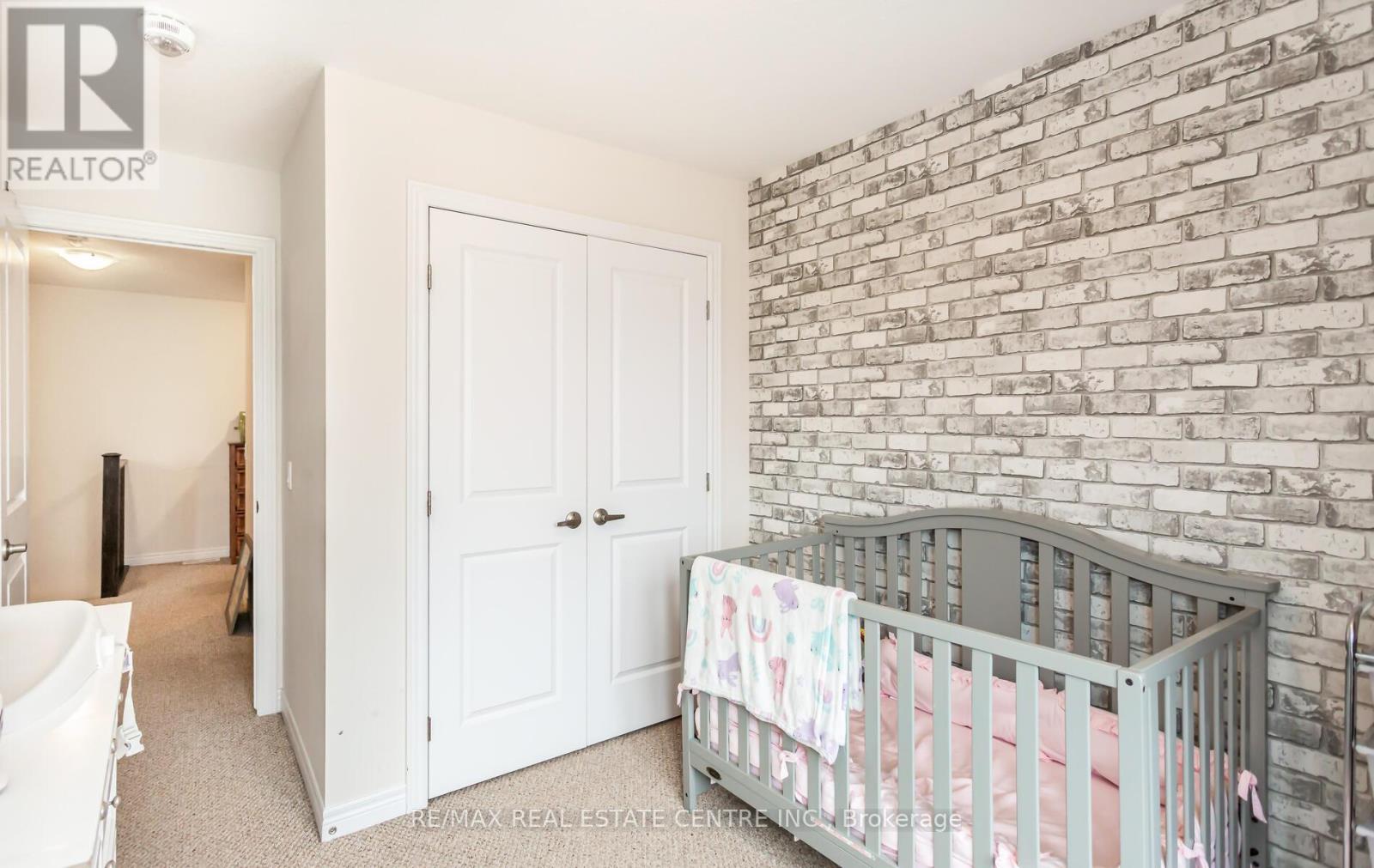 2319 Natasha Circle, Oakville, Ontario  L6M 0K9 - Photo 37 - W12928332