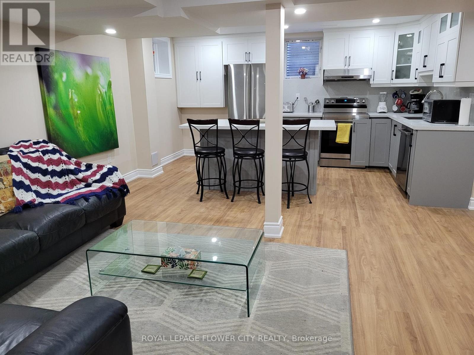 Bsmt - 2551 Old Carriage Road, Mississauga, Ontario  L5C 1Y6 - Photo 4 - W12928334