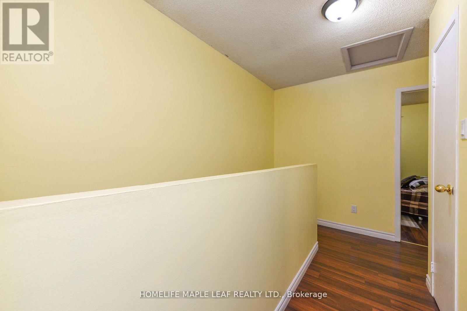 85 Enmount Drive, Brampton, Ontario  L6T 4C9 - Photo 34 - W12928346