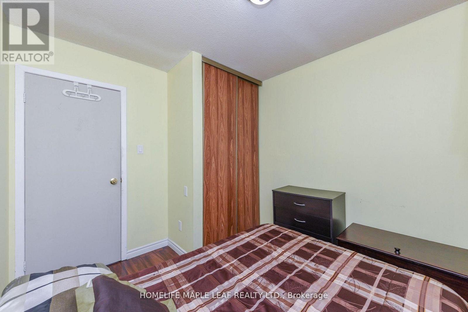 85 Enmount Drive, Brampton, Ontario  L6T 4C9 - Photo 47 - W12928346