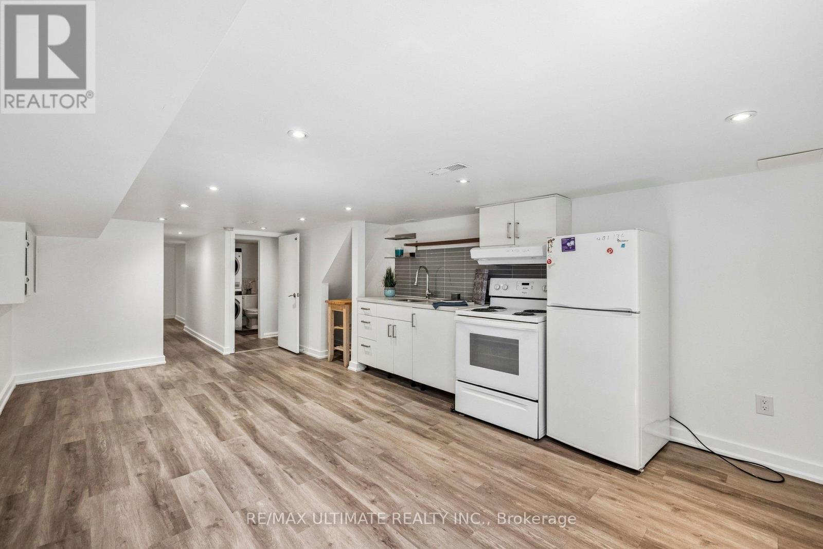 155 Morrison Avenue, Toronto, Ontario  M6E 1M6 - Photo 26 - W12928394