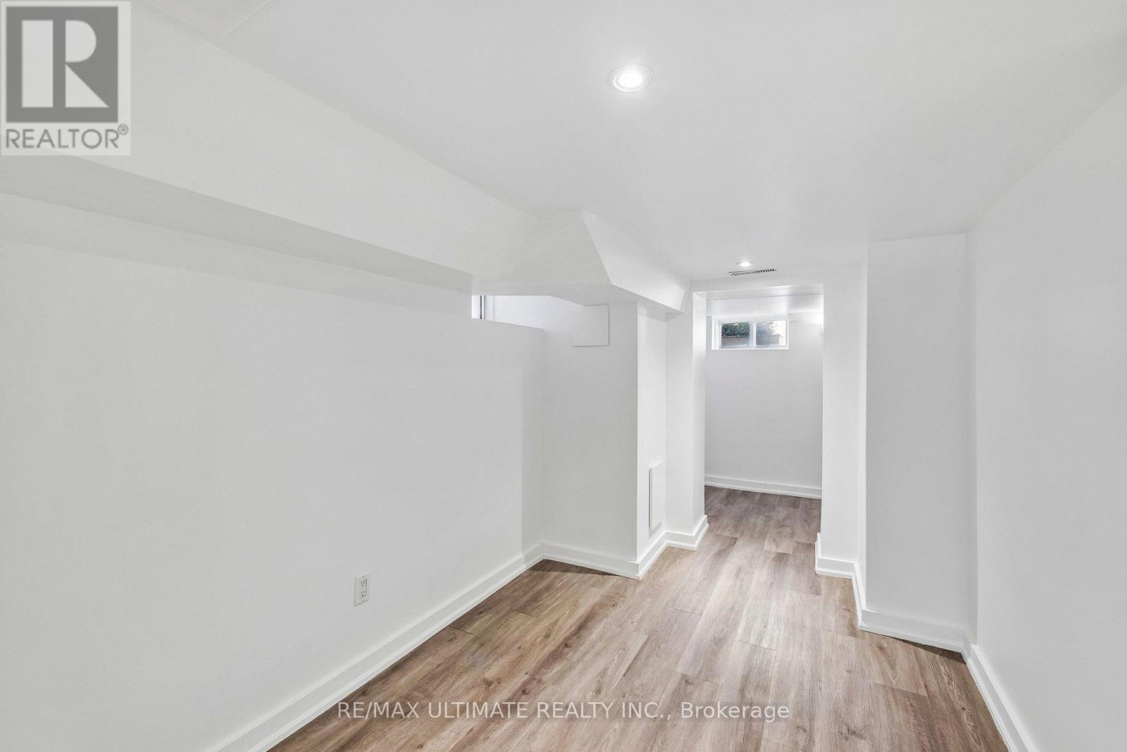 155 Morrison Avenue, Toronto, Ontario  M6E 1M6 - Photo 29 - W12928394