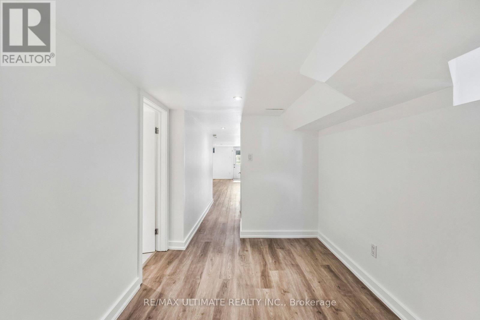 155 Morrison Avenue, Toronto, Ontario  M6E 1M6 - Photo 31 - W12928394