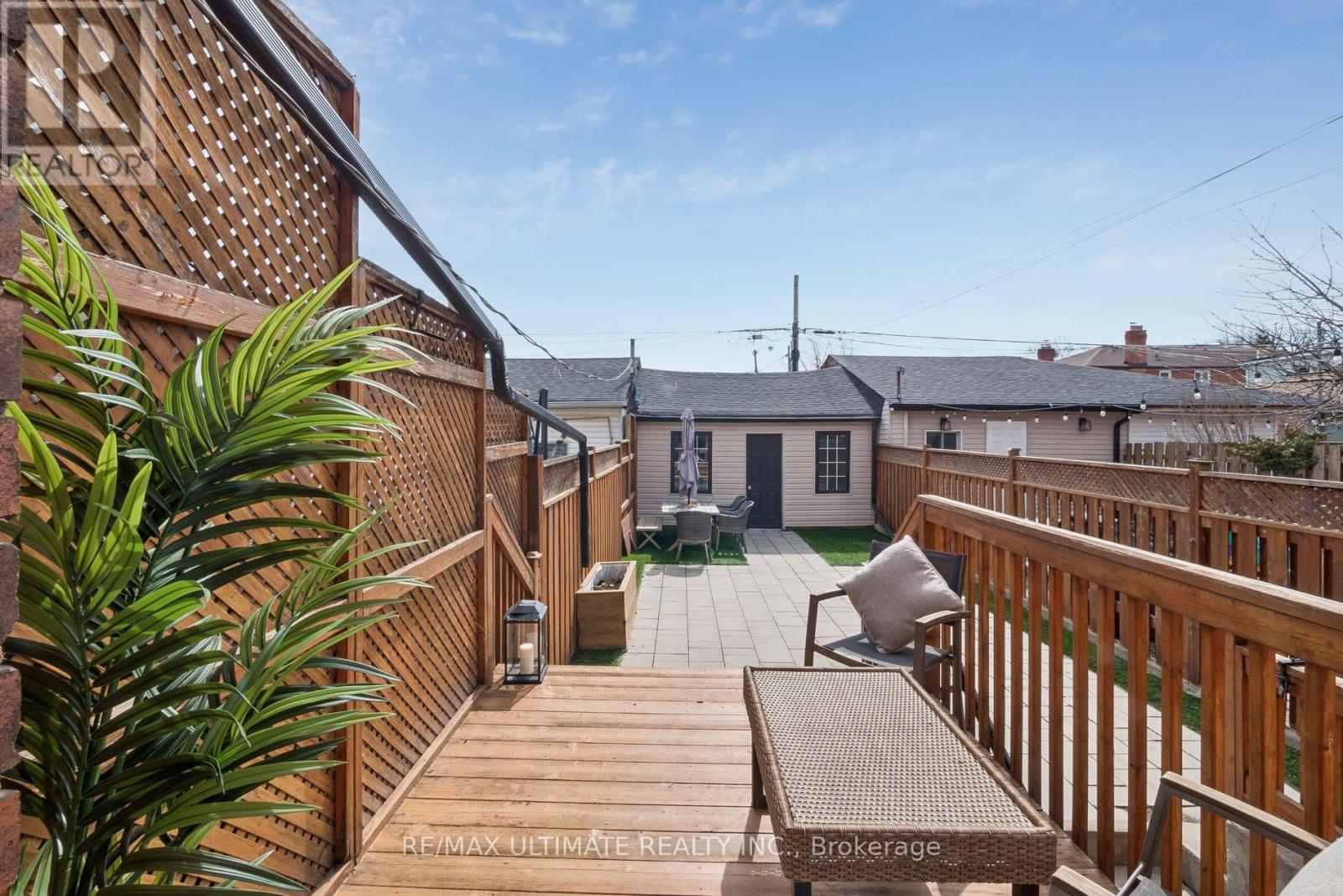 155 Morrison Avenue, Toronto, Ontario  M6E 1M6 - Photo 36 - W12928394