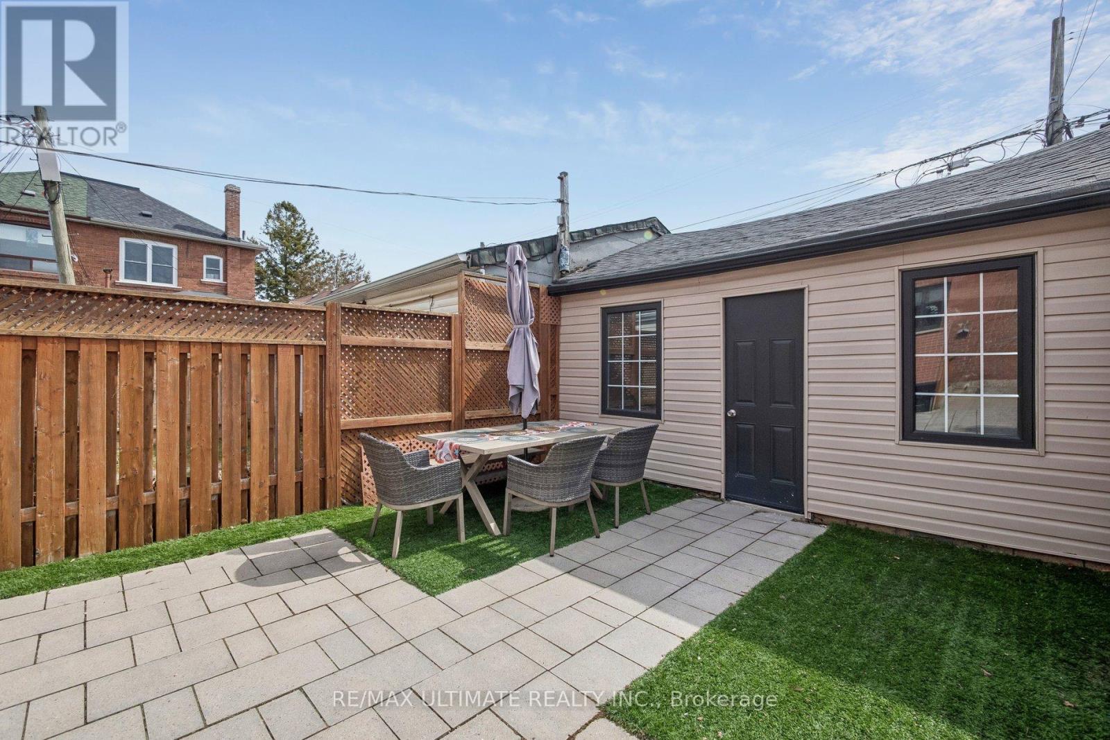 155 Morrison Avenue, Toronto, Ontario  M6E 1M6 - Photo 42 - W12928394