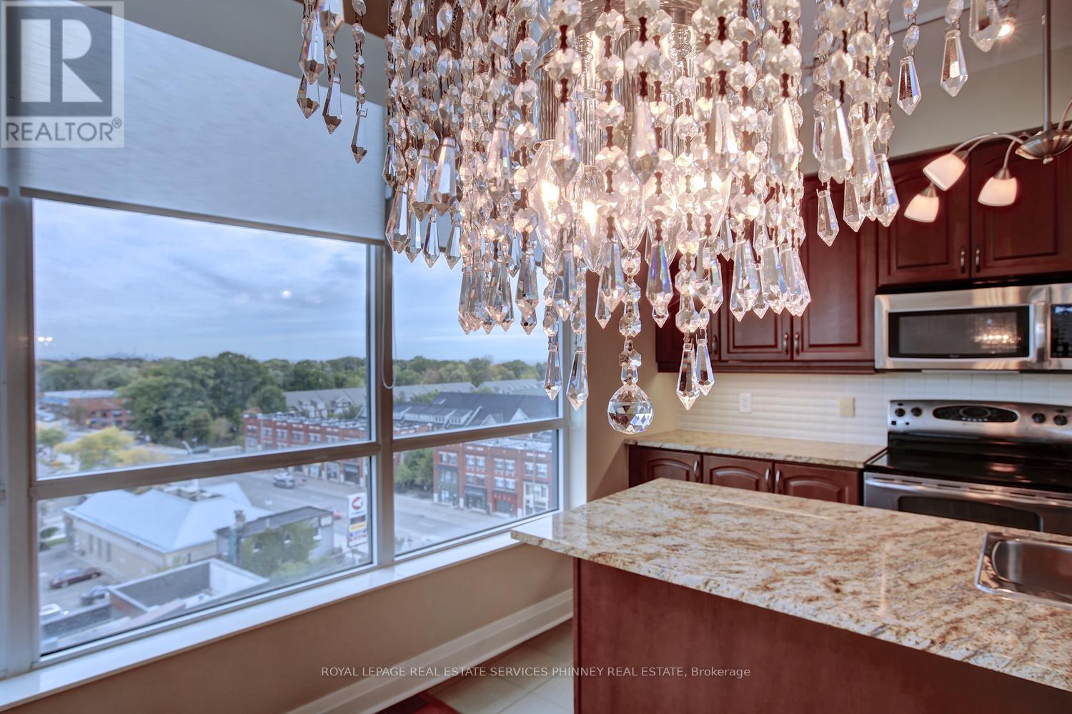 806 - 1 Hurontario Street, Mississauga, Ontario  L5G 0A3 - Photo 16 - W12928402