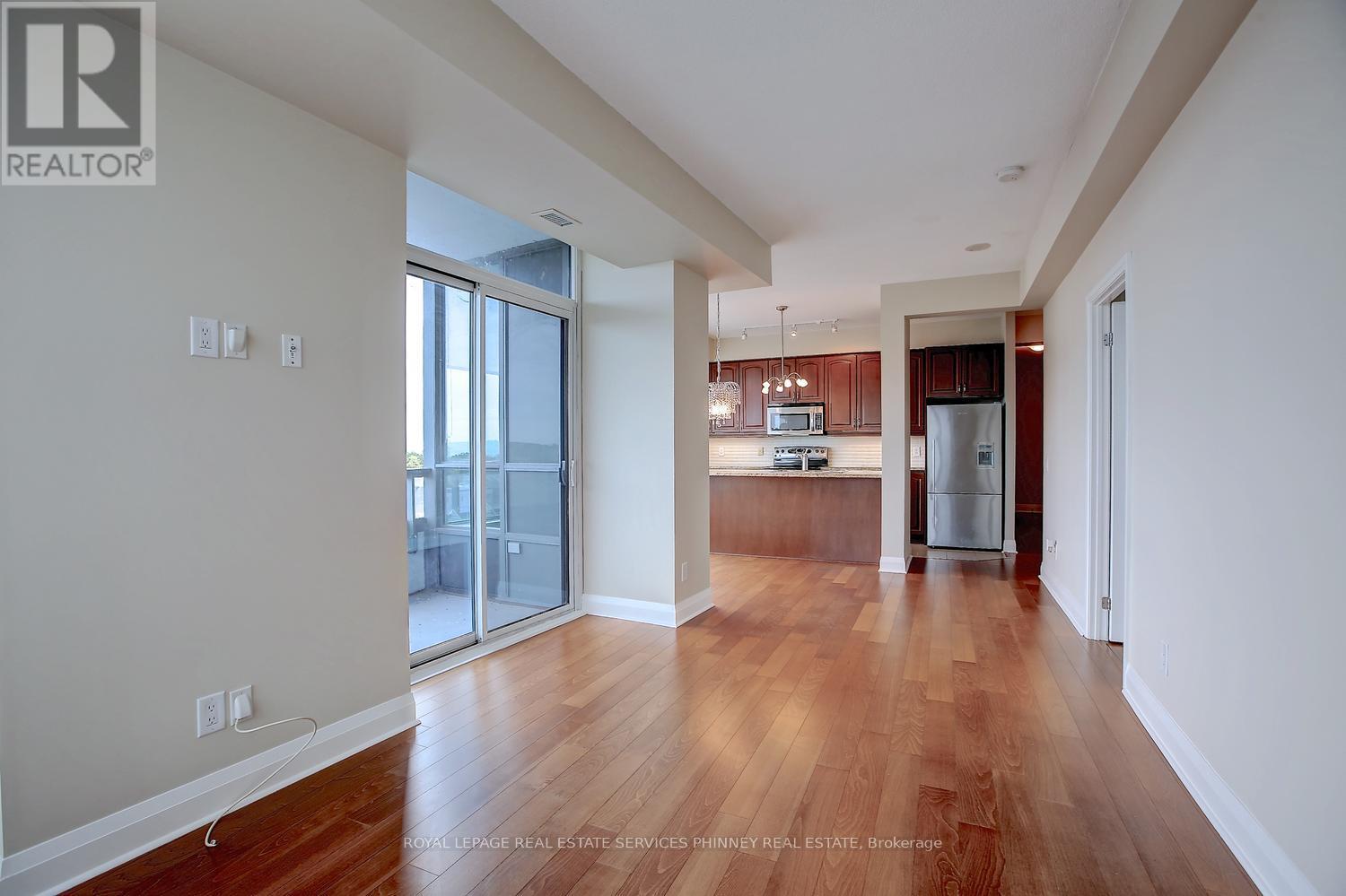 806 - 1 Hurontario Street, Mississauga, Ontario  L5G 0A3 - Photo 18 - W12928402