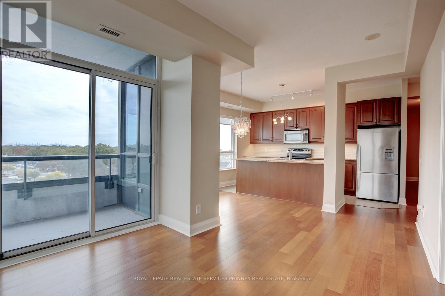 806 - 1 Hurontario Street, Mississauga, Ontario  L5G 0A3 - Photo 19 - W12928402