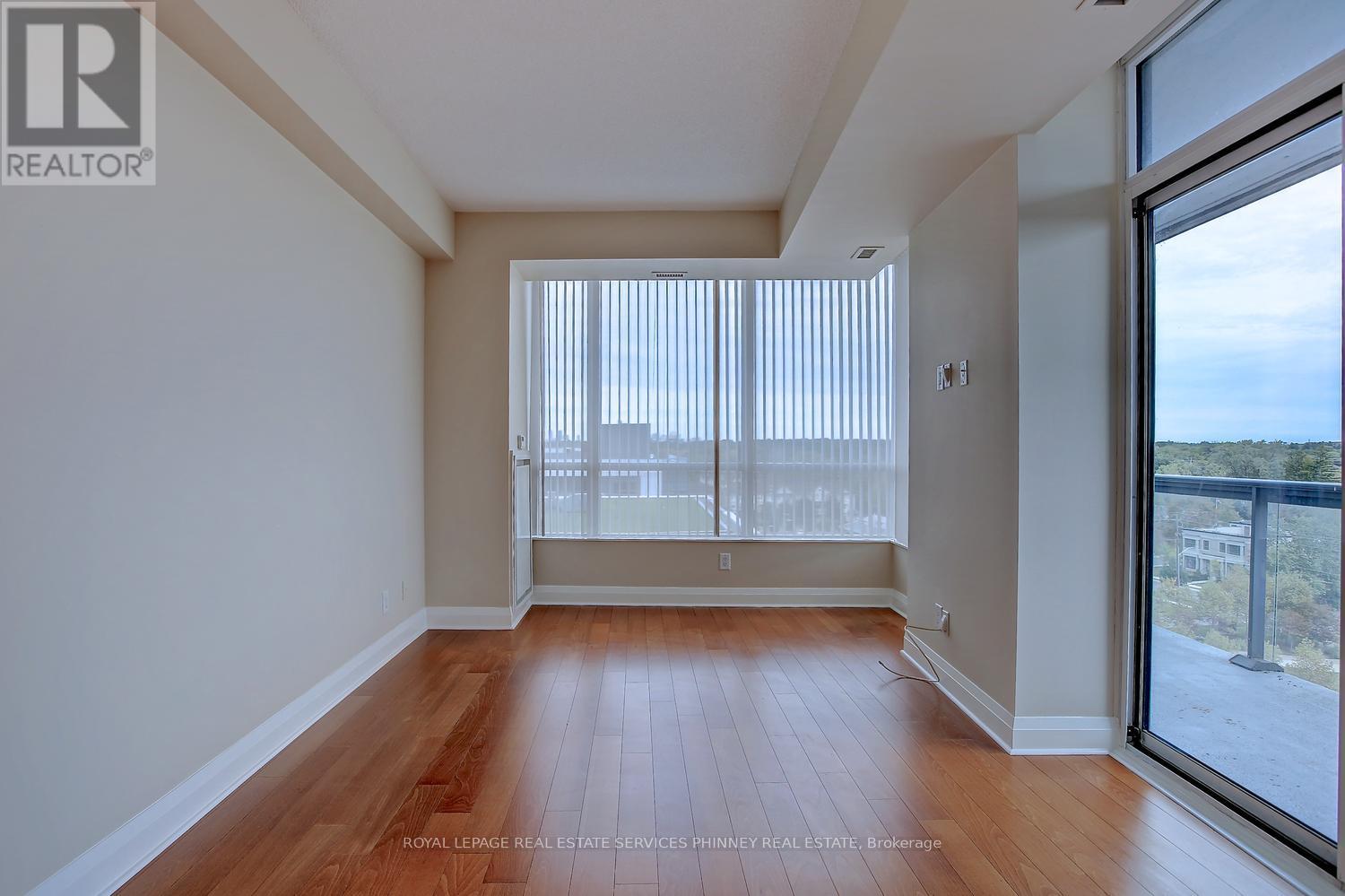 806 - 1 Hurontario Street, Mississauga, Ontario  L5G 0A3 - Photo 21 - W12928402
