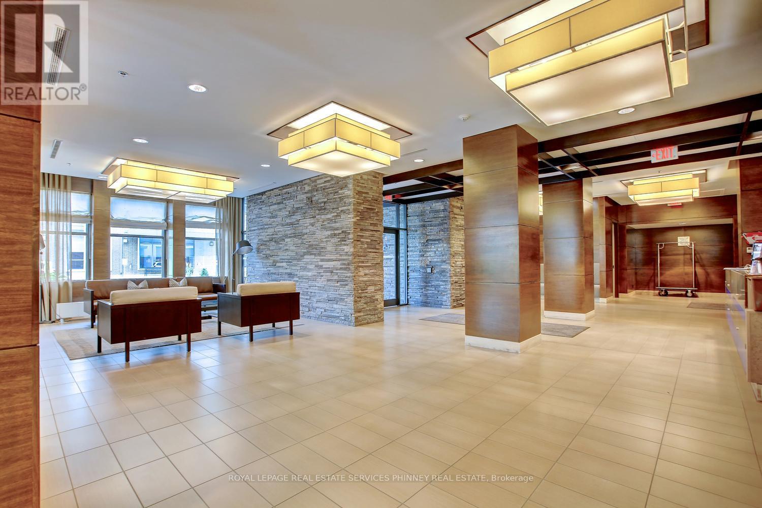 806 - 1 Hurontario Street, Mississauga, Ontario  L5G 0A3 - Photo 31 - W12928402