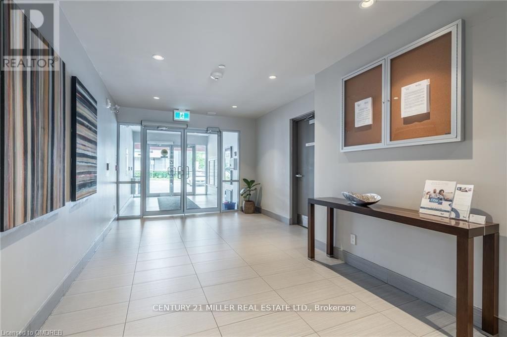 305 - 3028 Creekshore Common, Oakville, Ontario  L6M 5K6 - Photo 15 - W12928408