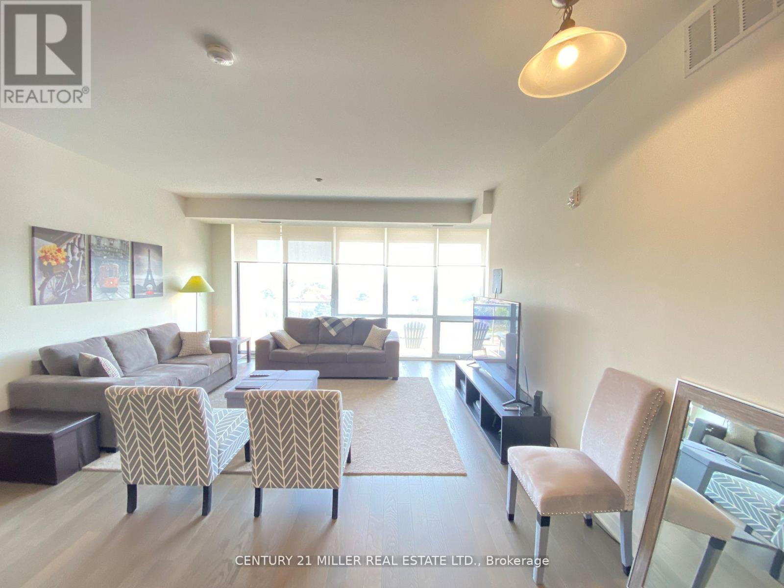 305 - 3028 Creekshore Common, Oakville, Ontario  L6M 5K6 - Photo 6 - W12928408