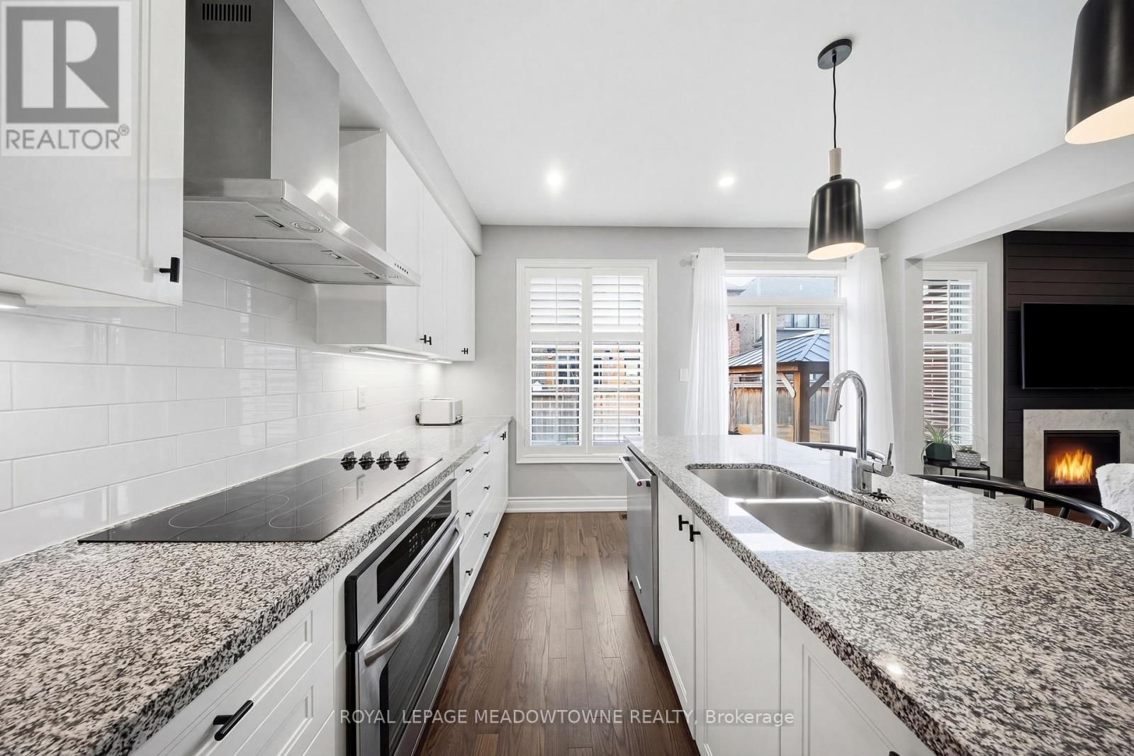 1234 Mcphedran Point, Milton (Fo Ford), Ontario  L9E 1J8 - Photo 19 - W12928454