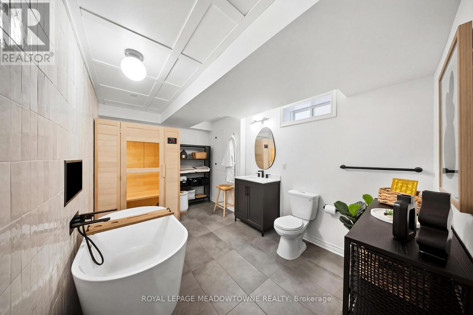 1234 Mcphedran Point, Milton (Fo Ford), Ontario  L9E 1J8 - Photo 42 - W12928454