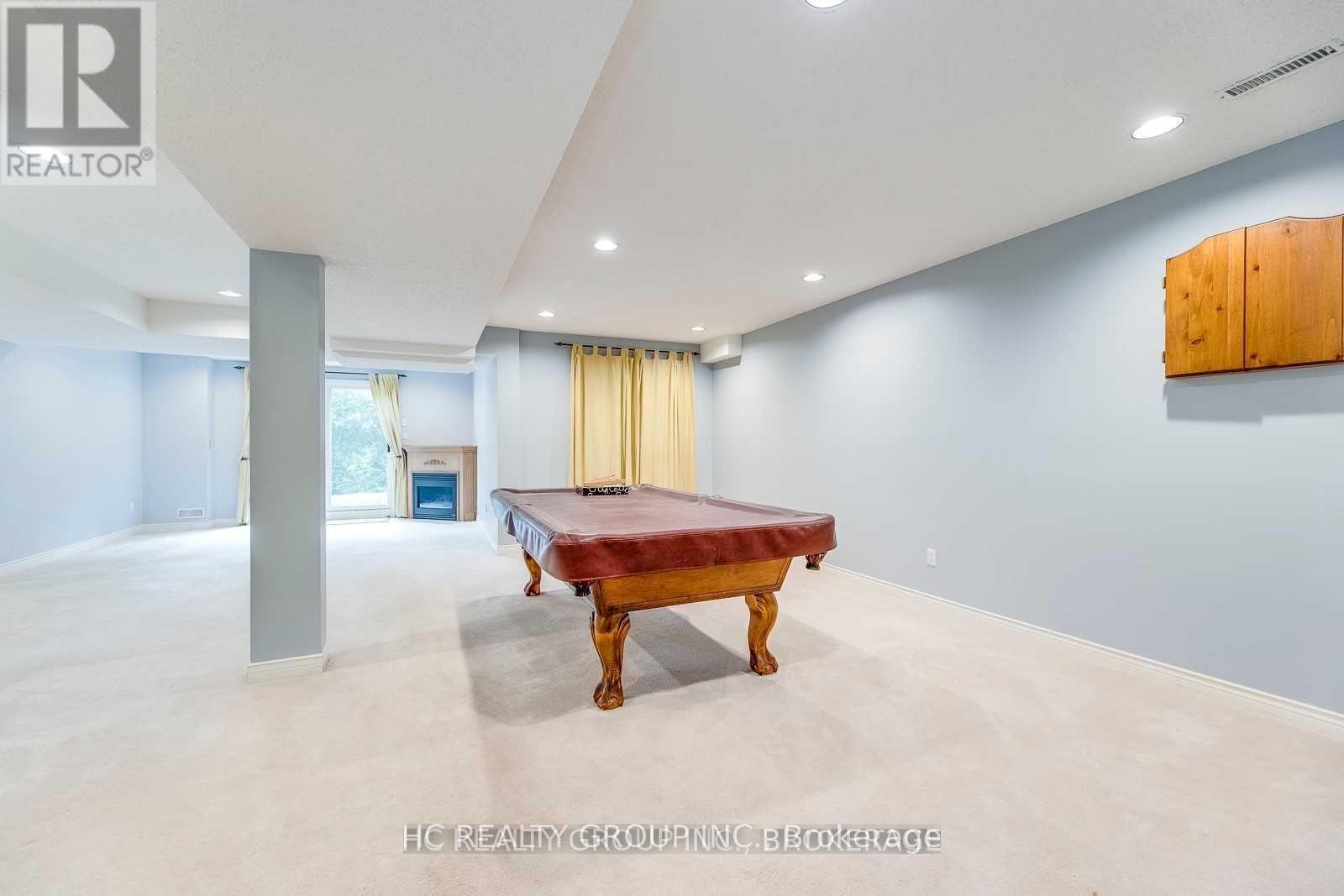 2233 Rockingham Drive, Oakville, Ontario  L6H 6E7 - Photo 31 - W12928460