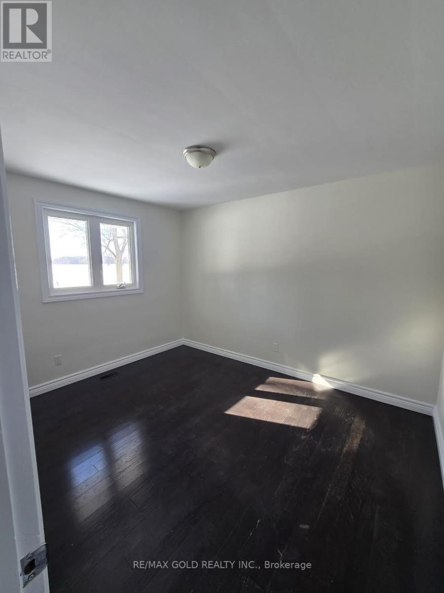 10512 Trafalgar Road, Halton Hills, Ontario  L7G 4S5 - Photo 11 - W12928468