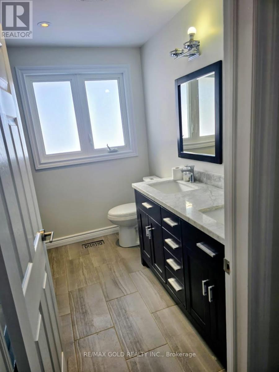 10512 Trafalgar Road, Halton Hills, Ontario  L7G 4S5 - Photo 6 - W12928468