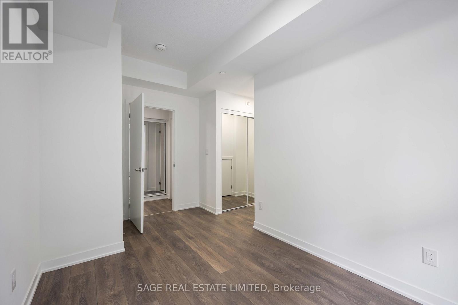 111 - 145 Canon Jackson Drive, Toronto, Ontario  M6M 0E1 - Photo 16 - W12928486