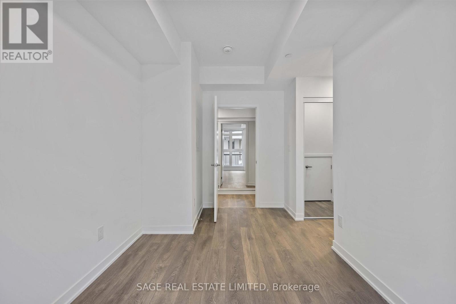 111 - 145 Canon Jackson Drive, Toronto, Ontario  M6M 0E1 - Photo 18 - W12928486