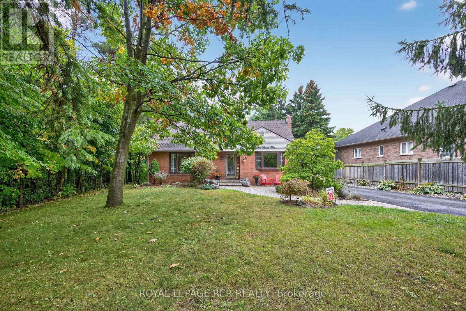 88 Walker Road W, Caledon, Ontario  L7C 0G8 - Photo 3 - W12928512