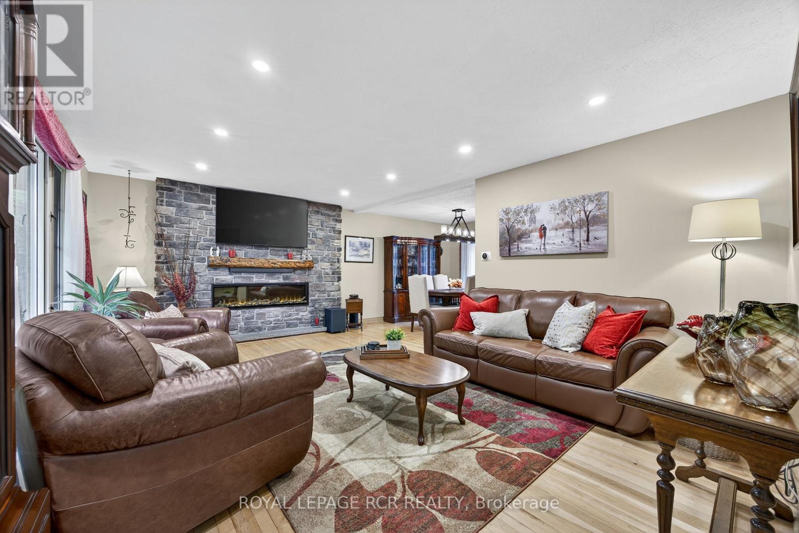 88 Walker Road W, Caledon, Ontario  L7C 0G8 - Photo 6 - W12928512