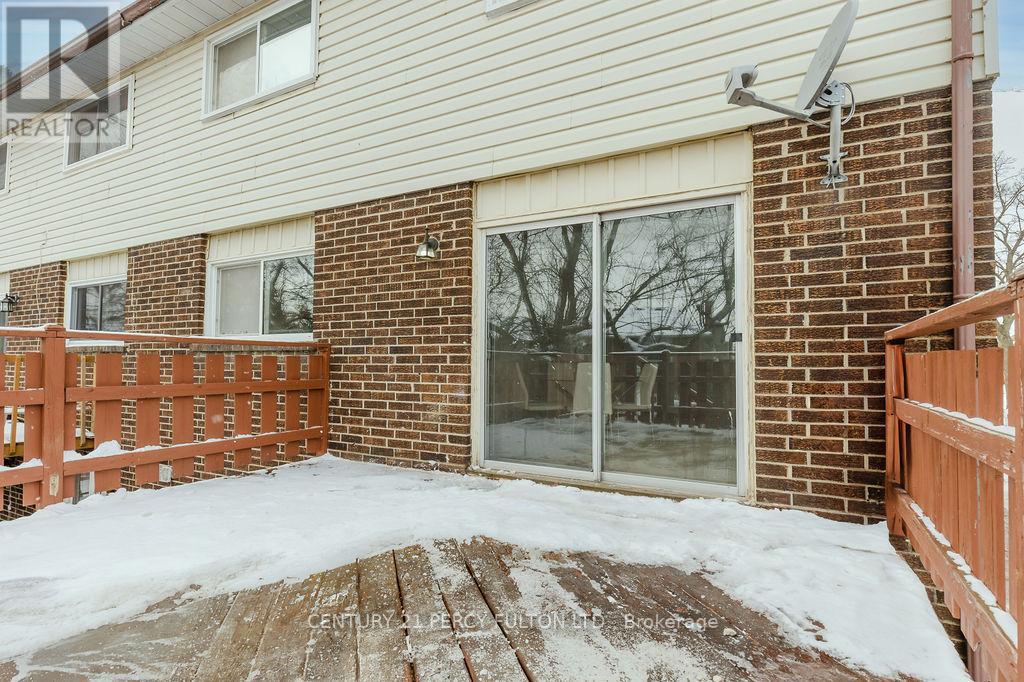 11 Bay Crest Drive, Brampton, Ontario  L6Z 1H5 - Photo 45 - W12928554