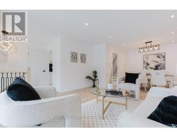 11 BAY CREST DRIVE, Brampton, Ontario