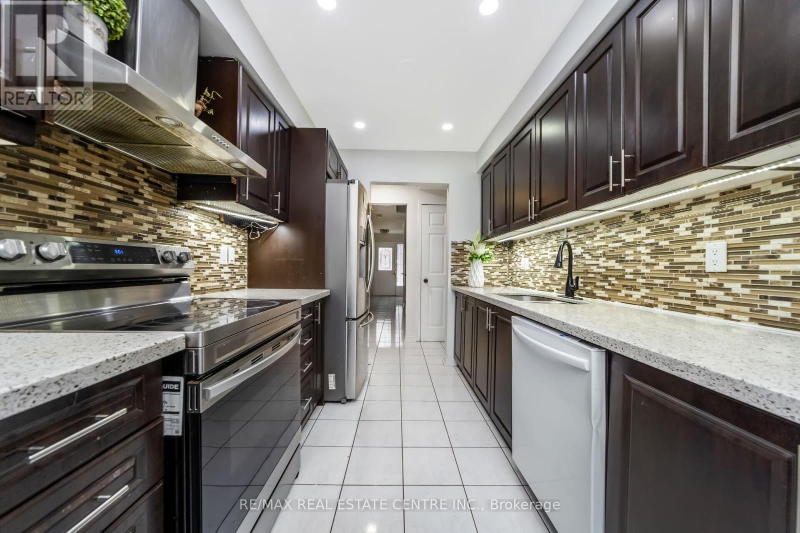 37 - 35 Malta Avenue N, Brampton, Ontario  L6Y 5B4 - Photo 14 - W12928568