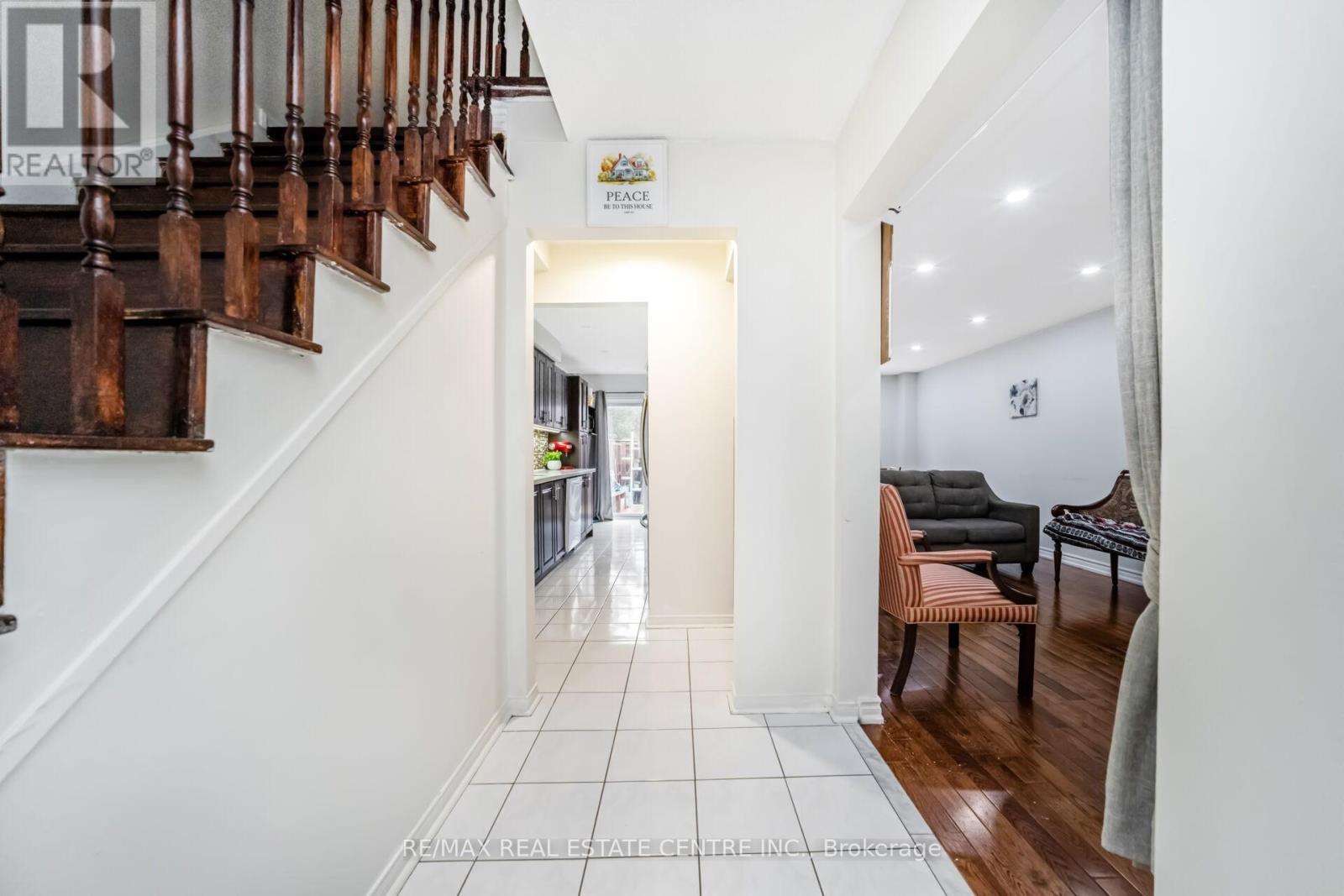 37 - 35 Malta Avenue N, Brampton, Ontario  L6Y 5B4 - Photo 5 - W12928568