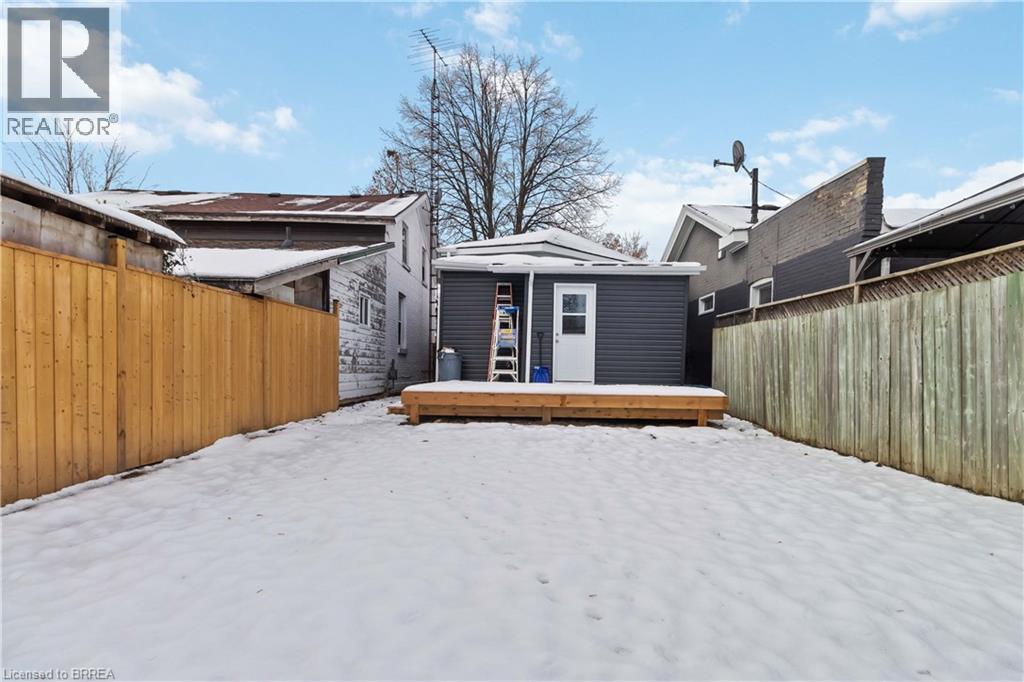 16 Mt. Pleasant Street, Brantford, Ontario  N3T 1S5 - Photo 15 - 40815432