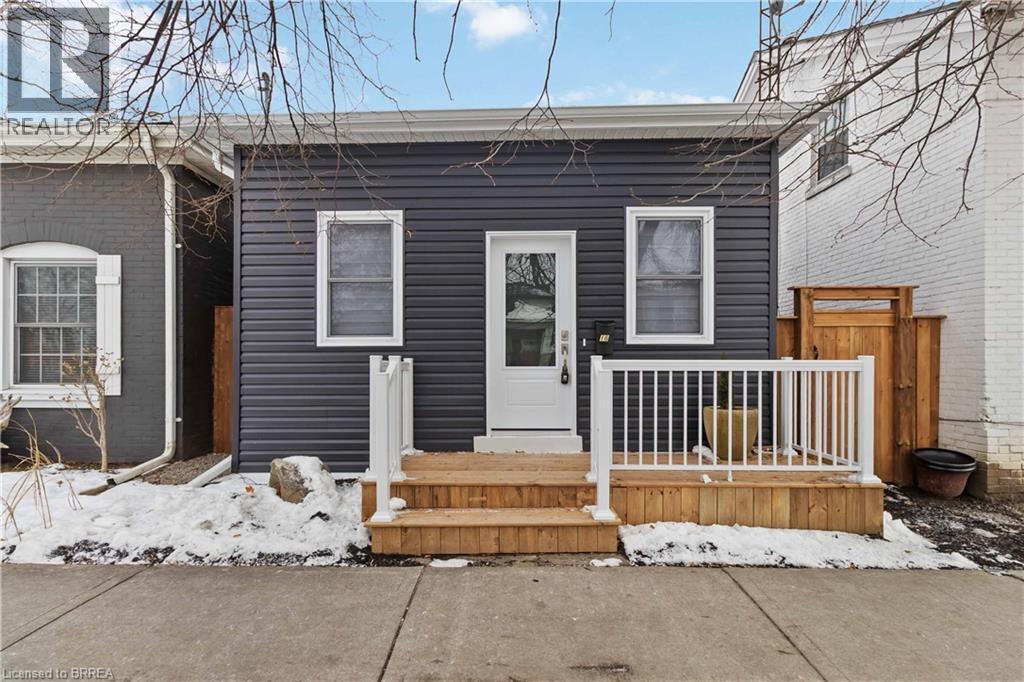 16 Mt. Pleasant Street, Brantford, Ontario  N3T 1S5 - Photo 17 - 40815432