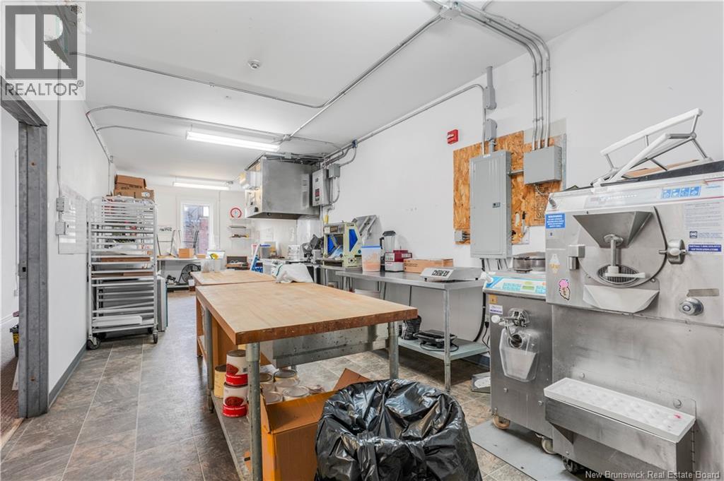 361 Queen Street, Fredericton, New Brunswick  E3B 1B1 - Photo 16 - NB135748
