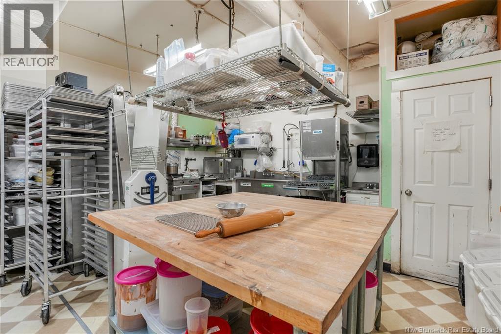 361 Queen Street, Fredericton, New Brunswick  E3B 1B1 - Photo 17 - NB135748