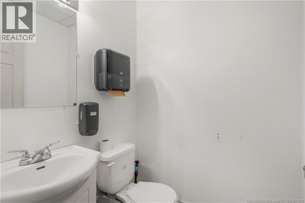 361 Queen Street, Fredericton, New Brunswick  E3B 1B1 - Photo 29 - NB135748