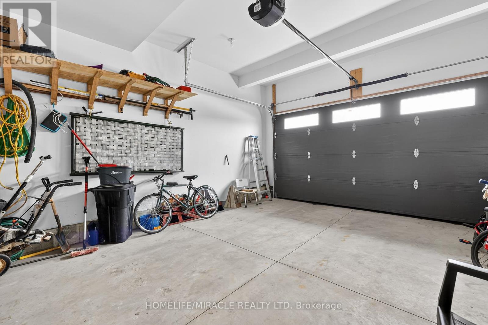 74 Cash Crescent, Ingersoll (Ingersoll - South), Ontario  L9T 0K6 - Photo 27 - X12928328