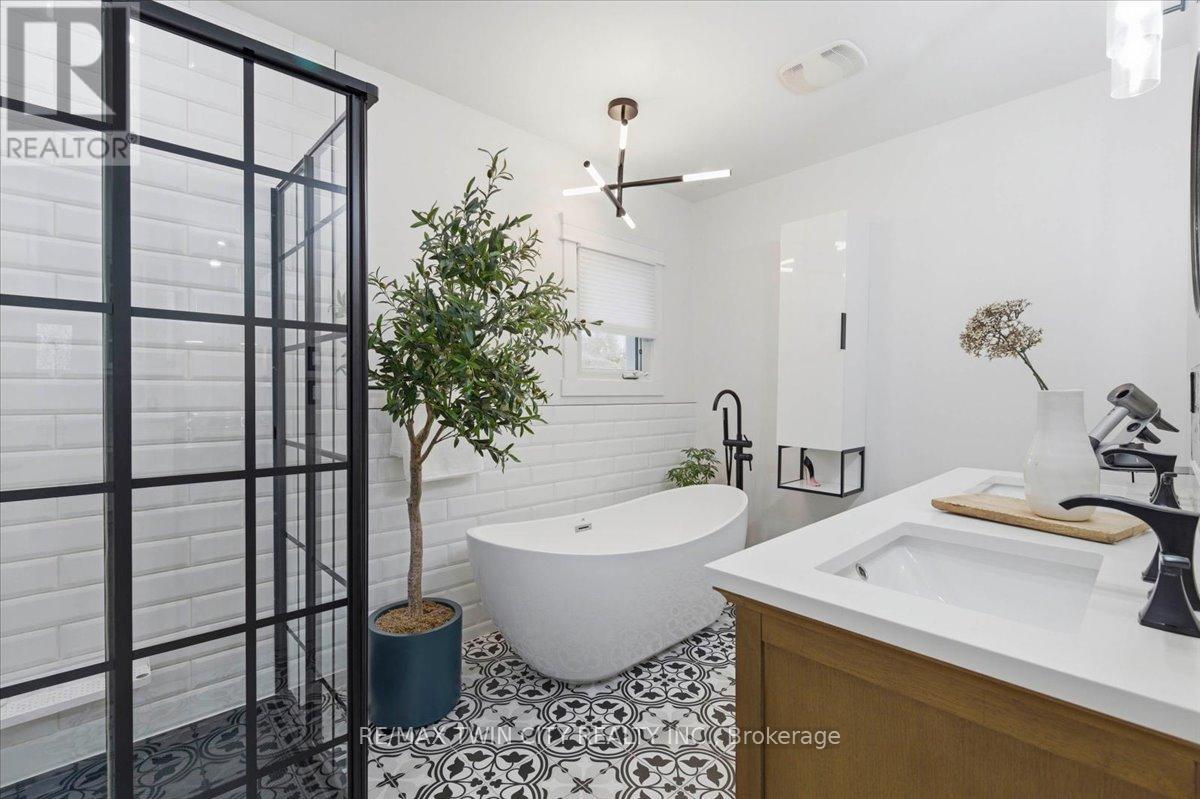 1344 West River Road, North Dumfries, Ontario  N1R 5S5 - Photo 23 - X12928364