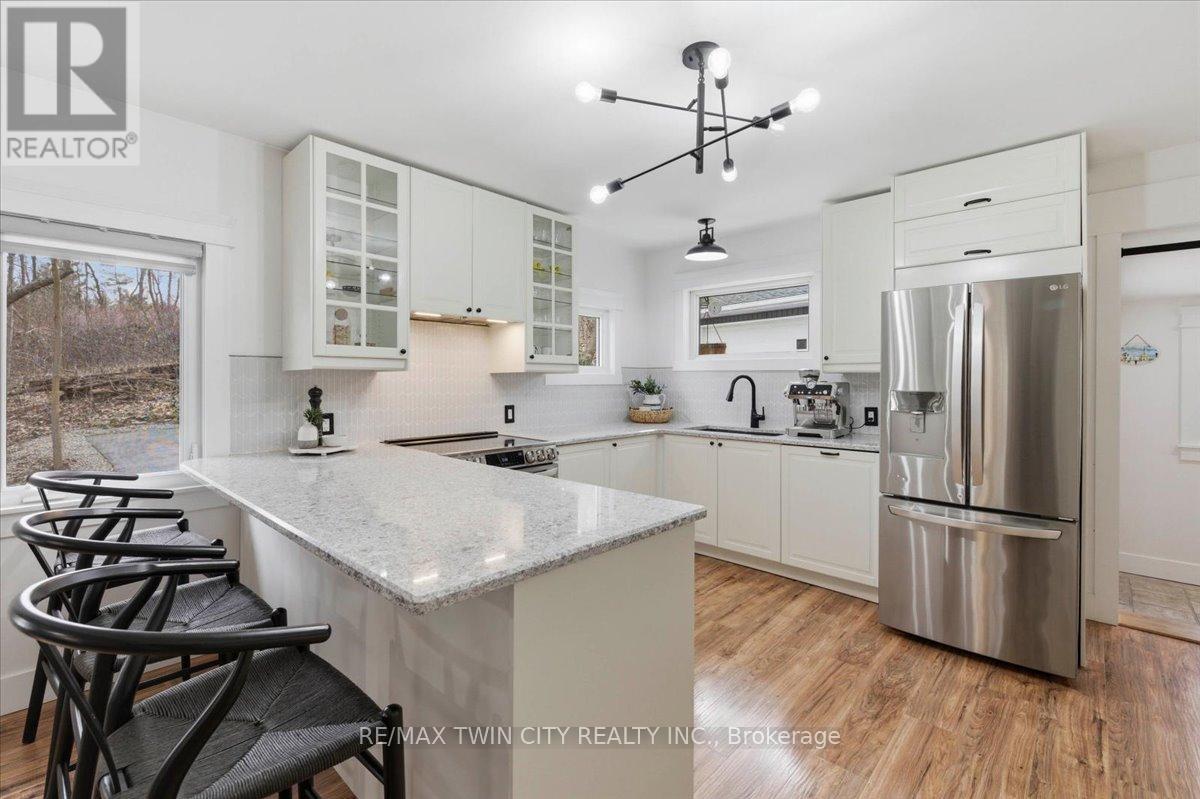 1344 West River Road, North Dumfries, Ontario  N1R 5S5 - Photo 8 - X12928364