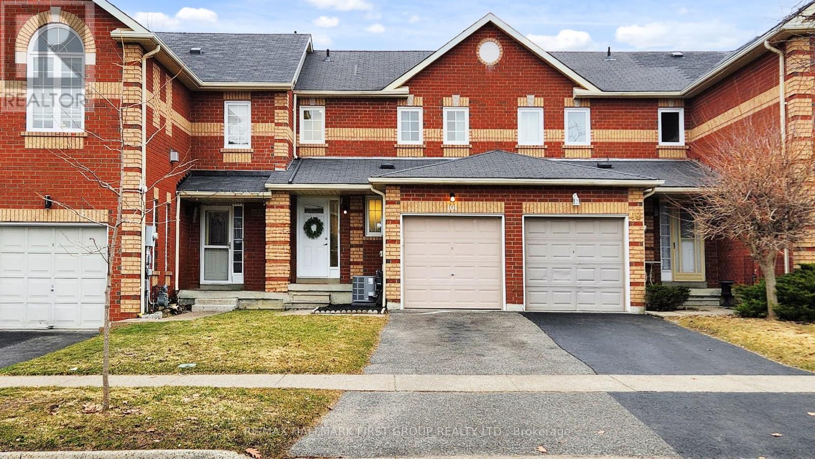 101 CREEKWOOD CRESCENT, Whitby, Ontario