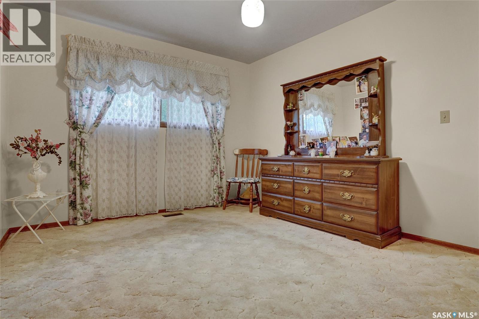 524 6th Avenue E, Assiniboia, Saskatchewan  S0H 0B0 - Photo 19 - SK019396